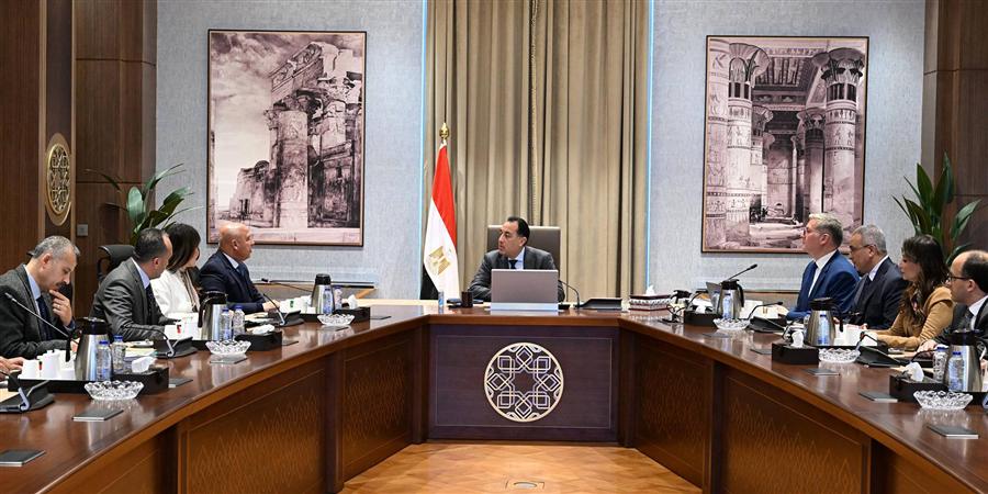 مدبولي يستعرض استراتيجية تعظيم الاستفادة من الخامات التعدينية